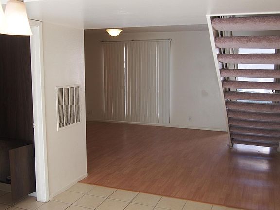 3rd image of 3522 W DUNLAP Avenue #181