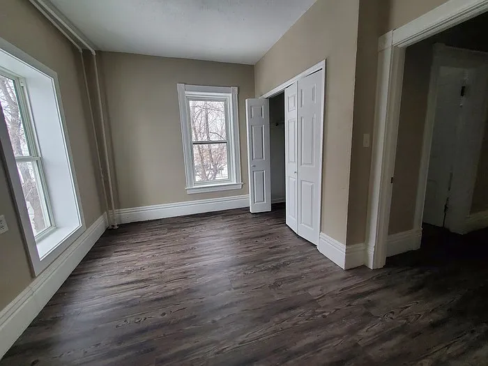 420 2nd Ave NE #202 — Photo 17