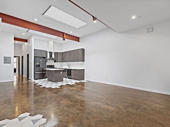 4th image of 2610 3rd Ave Floor 4