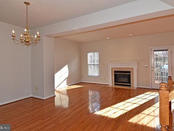 2nd image of 6517 Parish Glebe Ln
