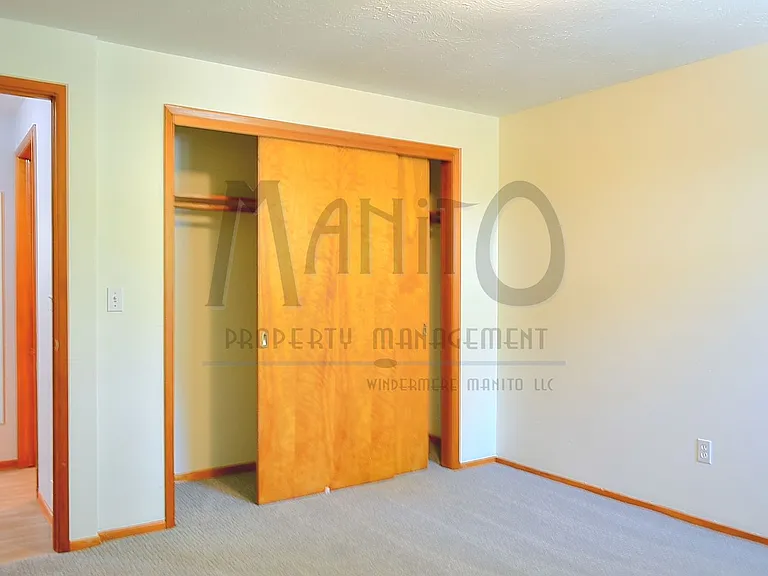 512 W 15th Ave — Photo 17