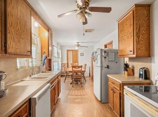 3718 Dumbarton Rd, Pasadena, TX 77503