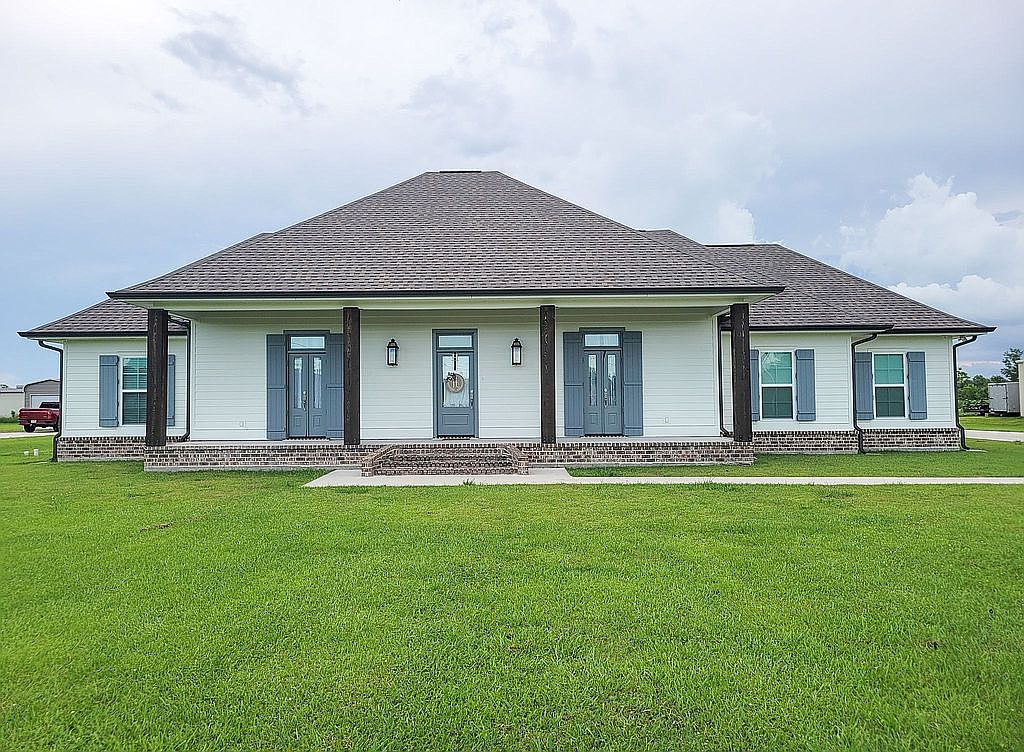 1002 Bayou Blue Bypass Rd, Thibodaux, LA 70301 Zillow