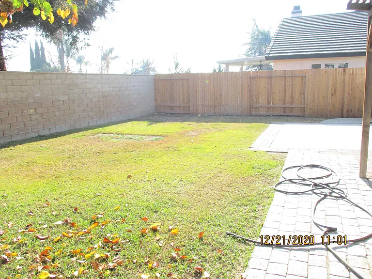 2910 Colville Ave — Photo 16