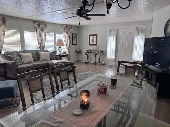 447 Avanti Way Blvd, North Fort Myers, FL 33917