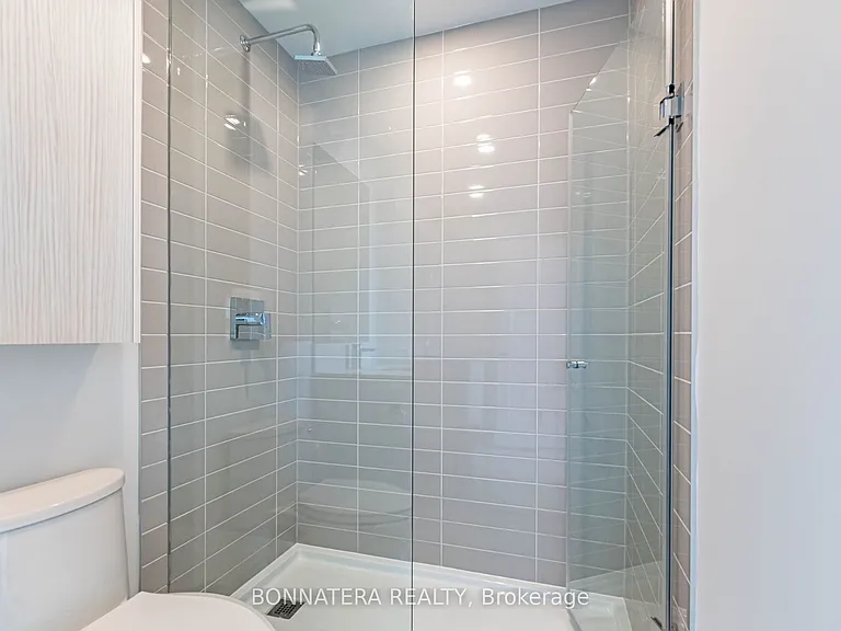 430 Square One Dr #4309 — Photo 24