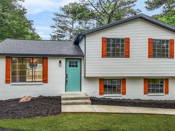 1355 Tucker Woods Dr, Norcross, GA 30093