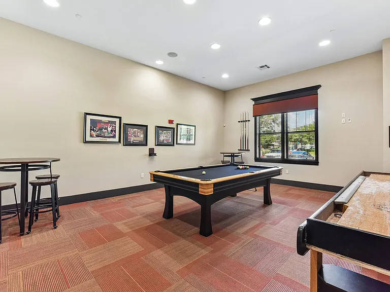 Las Brisas Apartments | Homes for rent in Round Rock, Texas