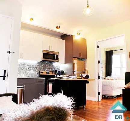 Rented by EXR | media 1