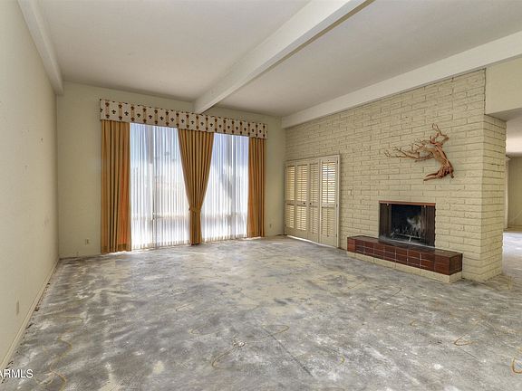 4th image of 3500 E Lincoln Dr Unit 5