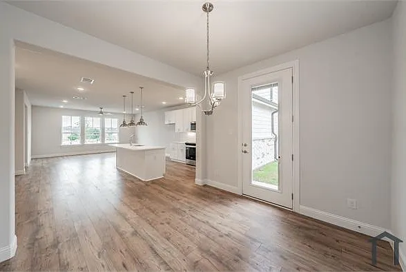 9600 Landing Way #2 — Photo 15