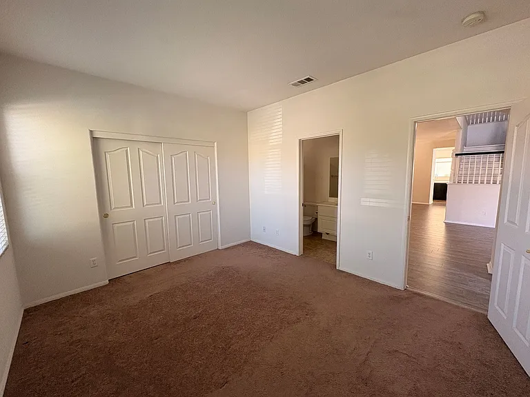 5875 Larry Dean St — Photo 8