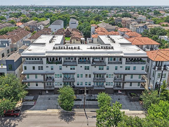 4th image of 4819 Caroline St #111