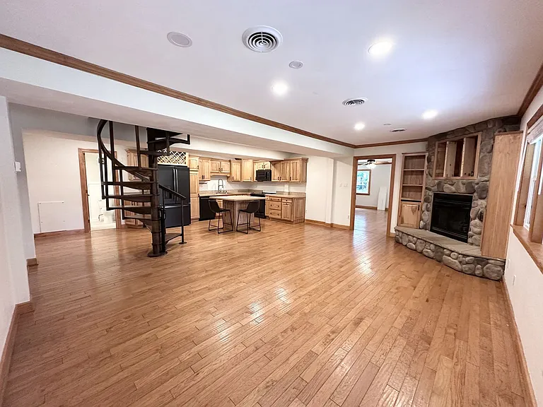 4893 Blackwater Rd — Photo 6