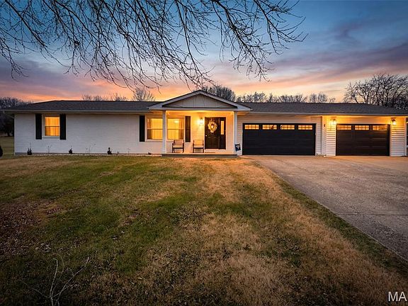 2nd image of 10108 Grassy Meadow Ln