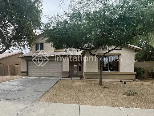 8134 W Hilton Ave Photo 1