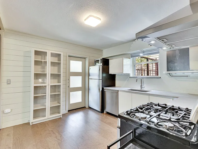 1306 Norwood Rd #A — Photo 11