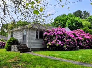 59 Neillian St #59, Bedford, MA 01730