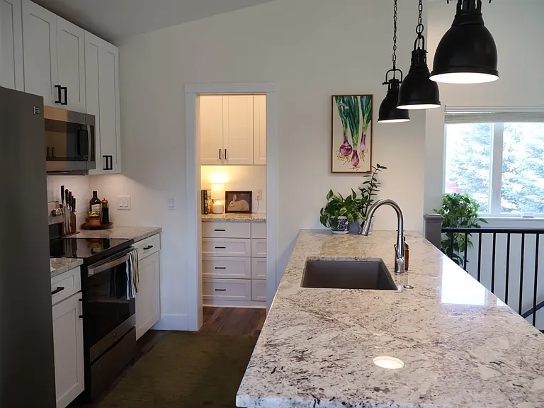 819 D St #2 — Photo 24