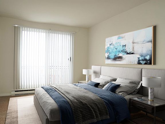 2nd image of 5728 N Winthrop Ave #501