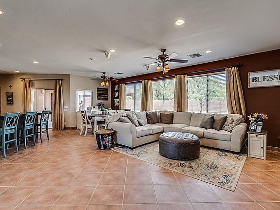 4th image of 1570 W Placita Lluvia De Oro