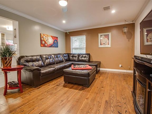 5th image of 2752 Bridal Wreath Ln