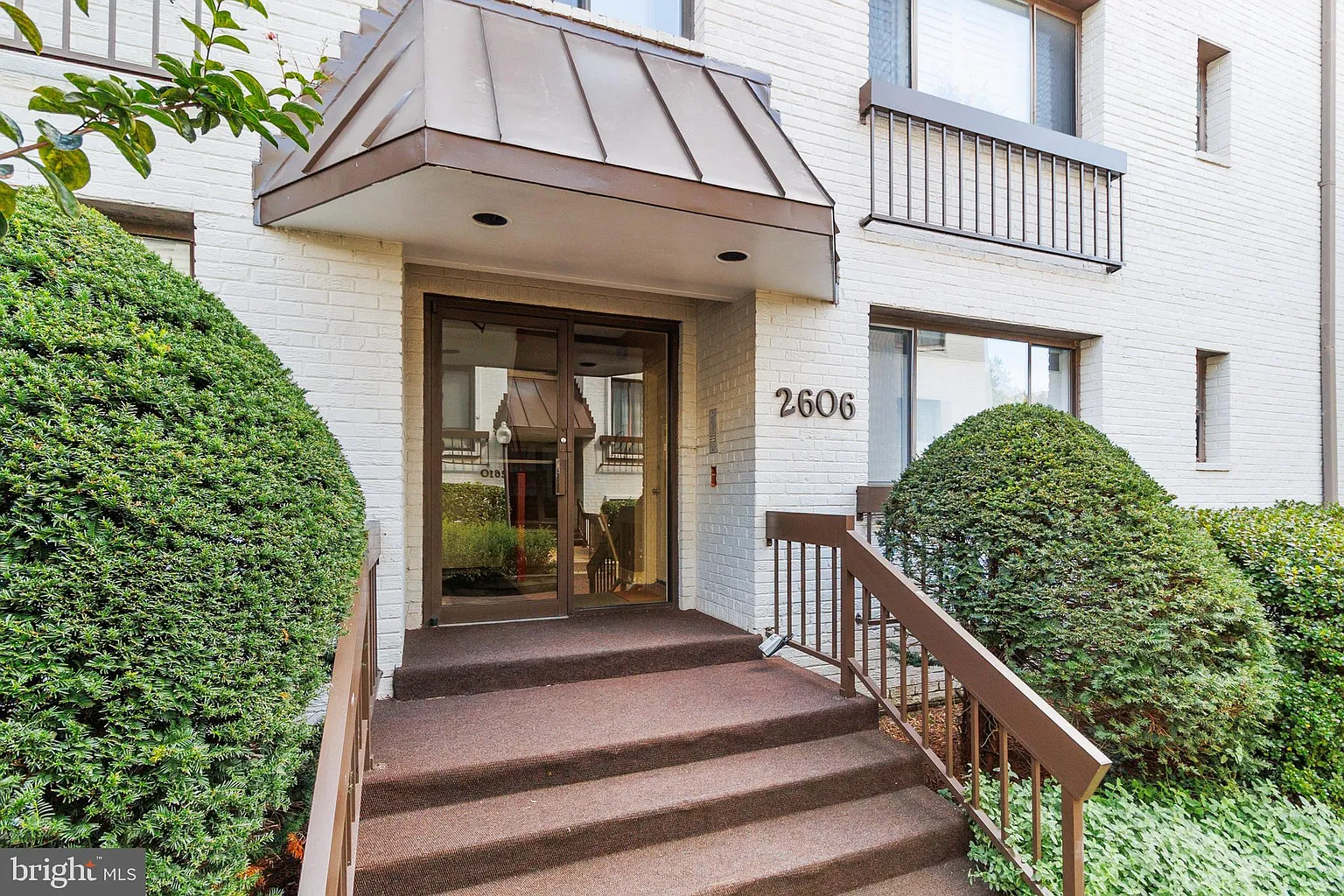 2606 Tunlaw Rd NW APT 6 photo 1