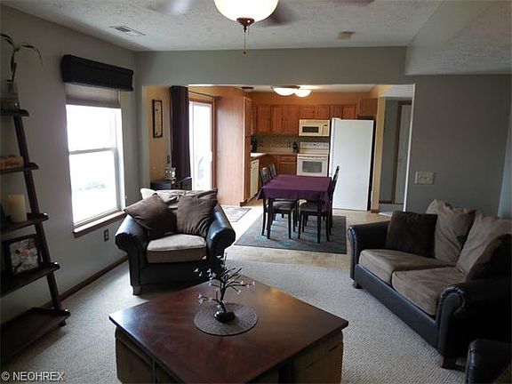 3rd image of 4990 Kennebank Ln