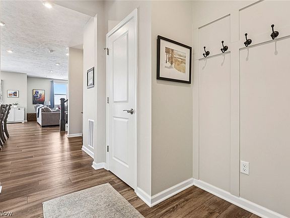 2nd image of 44 Benjamin Way