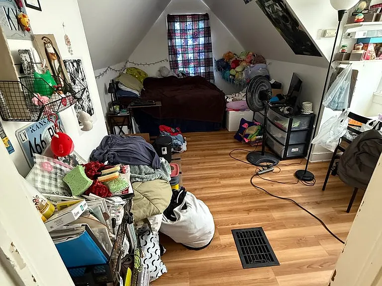 829 Kearney St — Photo 3