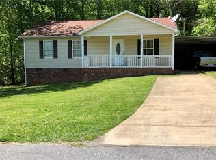 302 Clayton St, Cherryville, NC 28021