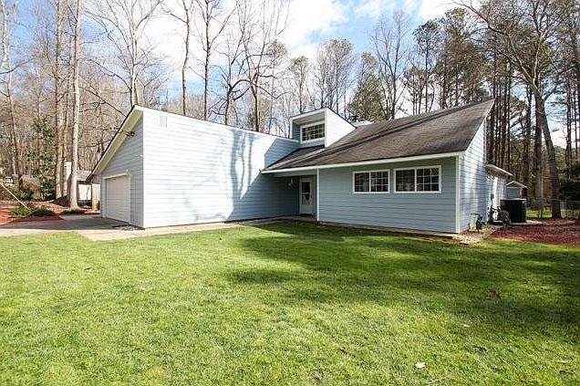 1st image of 2970 Christophers Ct