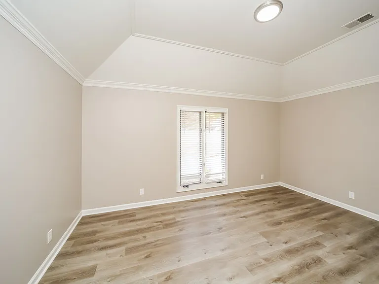6404 Evergreen Dr — Photo 16