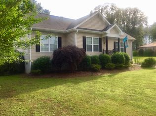 1224 W Oak Hwy, Westminster, SC 29693