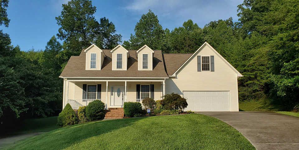 1st image of 3932 Hillside Terrace Ln