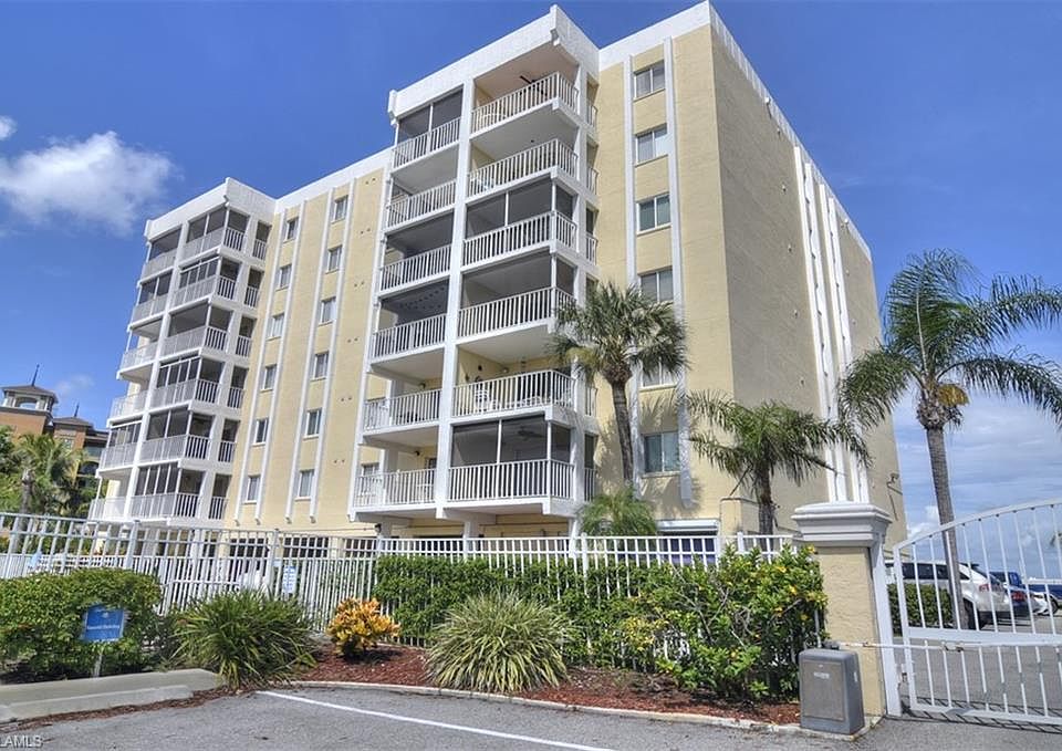 1st image of 2885 Palm Beach Blvd #308
