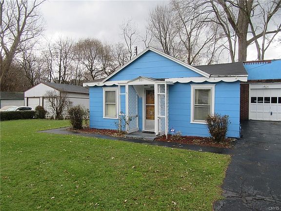 3rd image of 361 Warner Ave