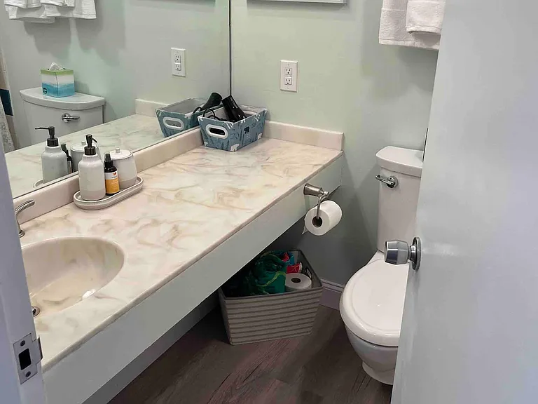 375 Endicott St N — Photo 16