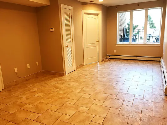 Rented by NY Space Finders Inc. | media 39