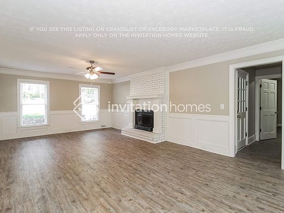 5th image of 4184 King Richard Ct