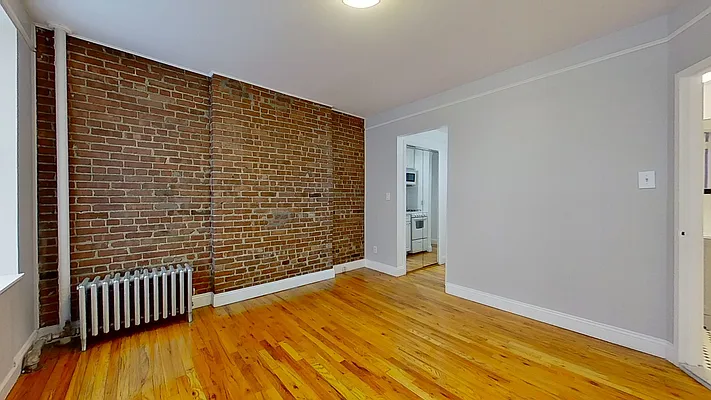 Rented by Compass | media 19