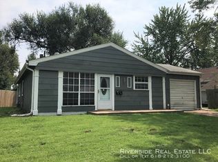 1106 Saint Boniface Dr, Cahokia, IL 62206