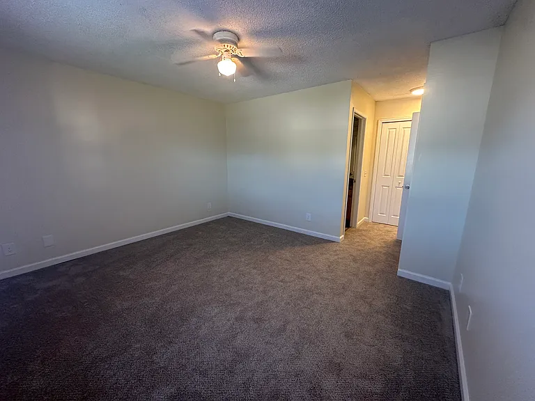 Saddle Brook Landings — Photo 71