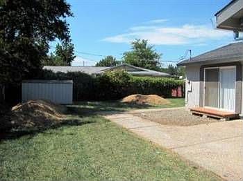2nd image of 5649 Claiborne Way