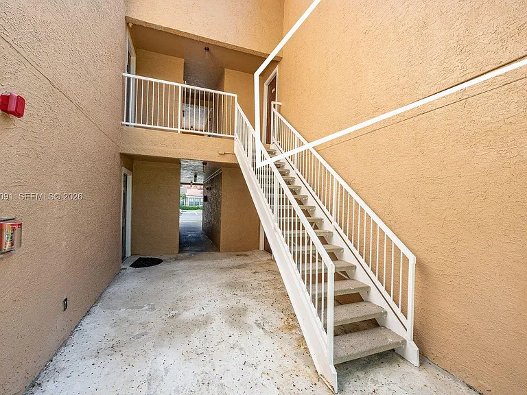 15560 SW 104th Ter #629 — Photo 9
