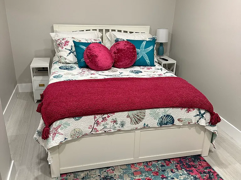 Downstairs bedroom #2 with Queen Bed