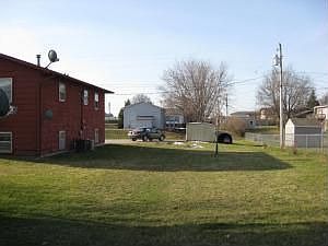 2nd image of 205 Hillcrest Dr