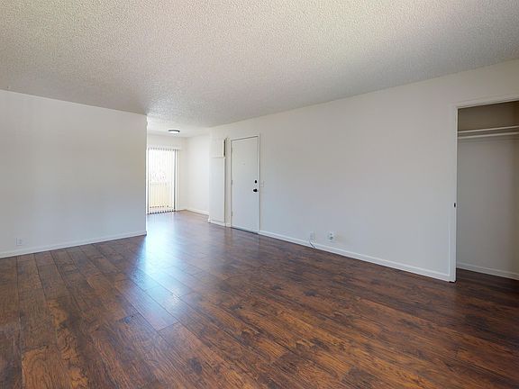 3rd image of 715 Mary St #16