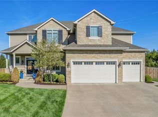 5822 Silverstone Dr, Lawrence, KS 66049