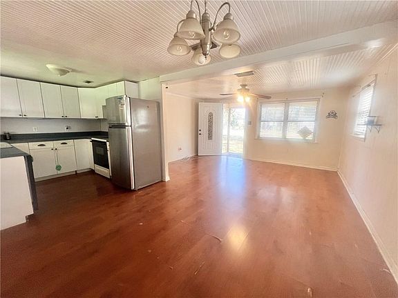 4th image of 5345A Lott Rd